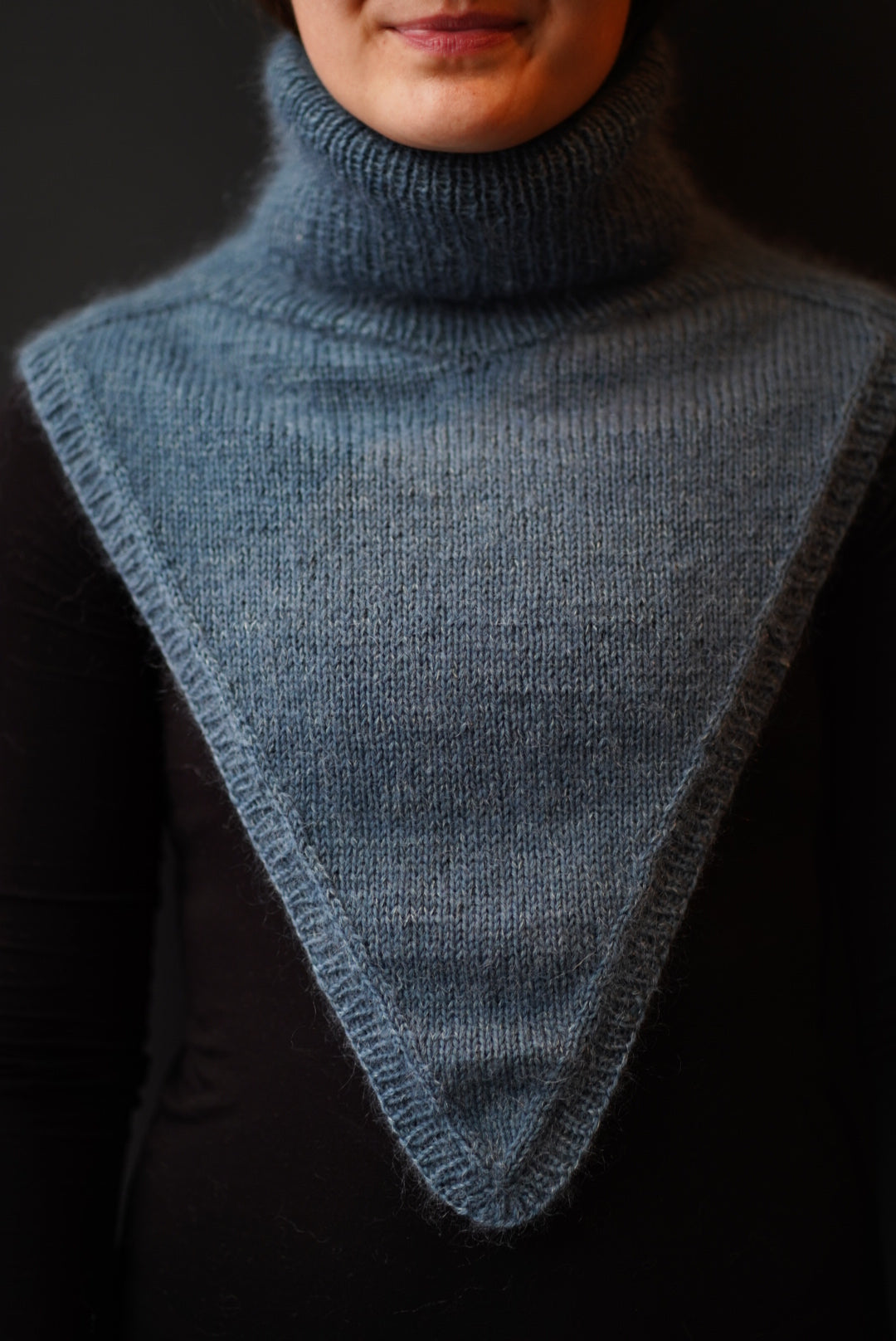 Arrow neck - english