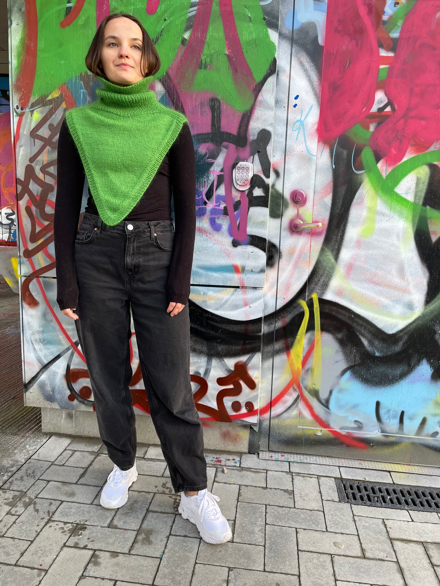 Arrow neck - english