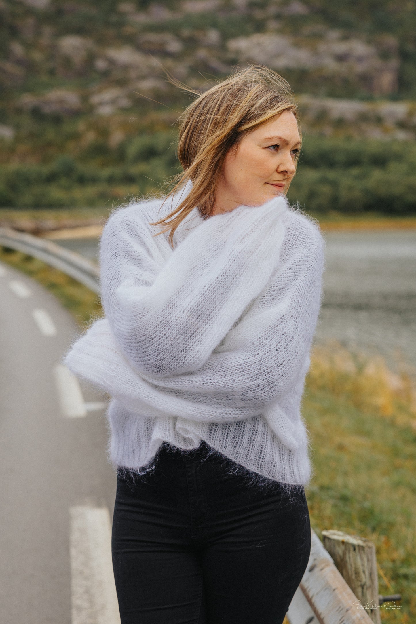 Helga swearter light - ENG